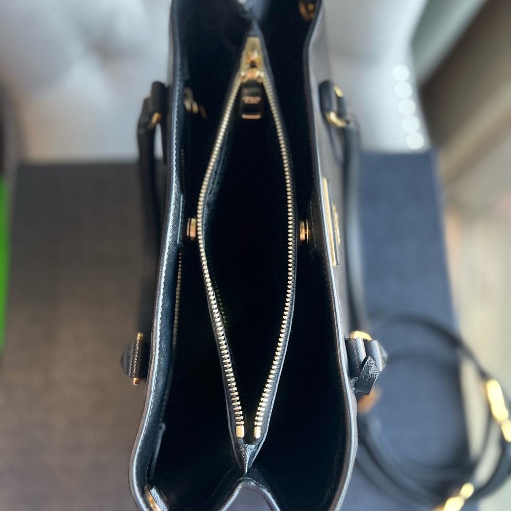 Prada Galleria Black Leather Satchel Saffiano Lux Medium Tote Black Nero - Picture 9 of 16